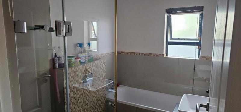 3 Bedroom Property for Sale in Sandown Western Cape